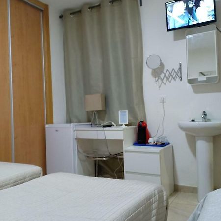 Pension Alemania Alicante Buitenkant foto