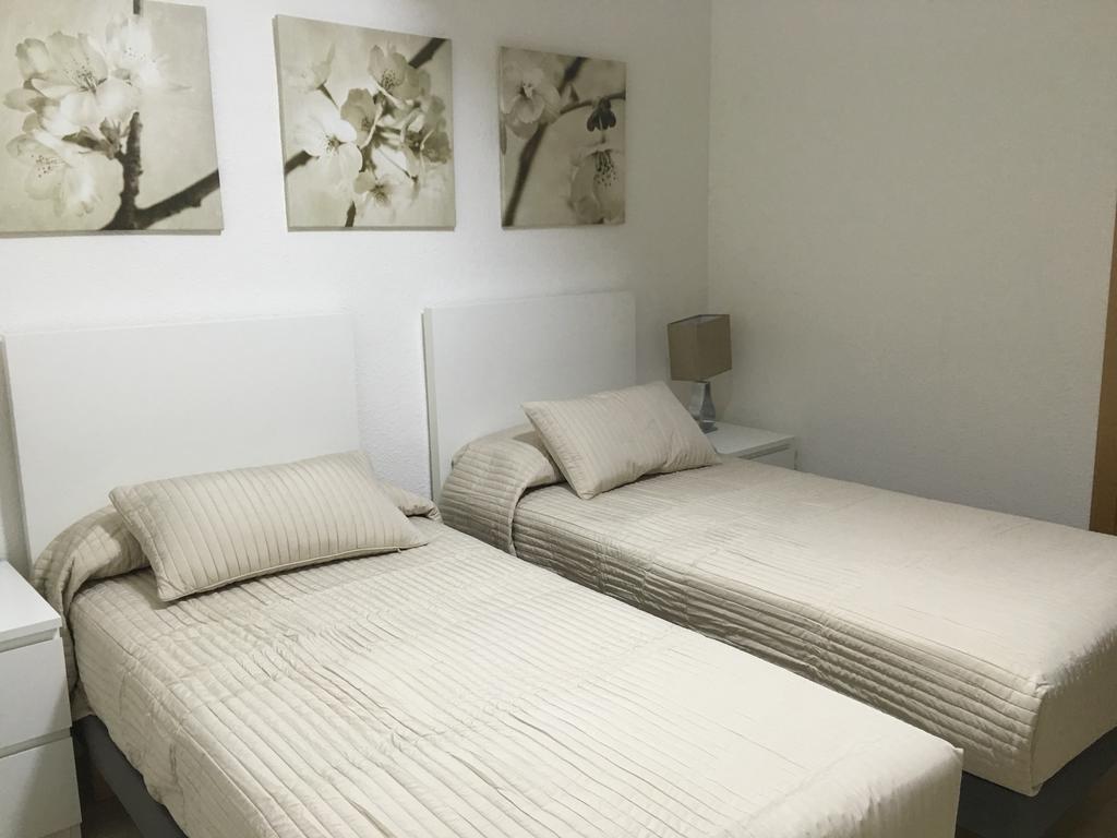 Pension Alemania Alicante Buitenkant foto