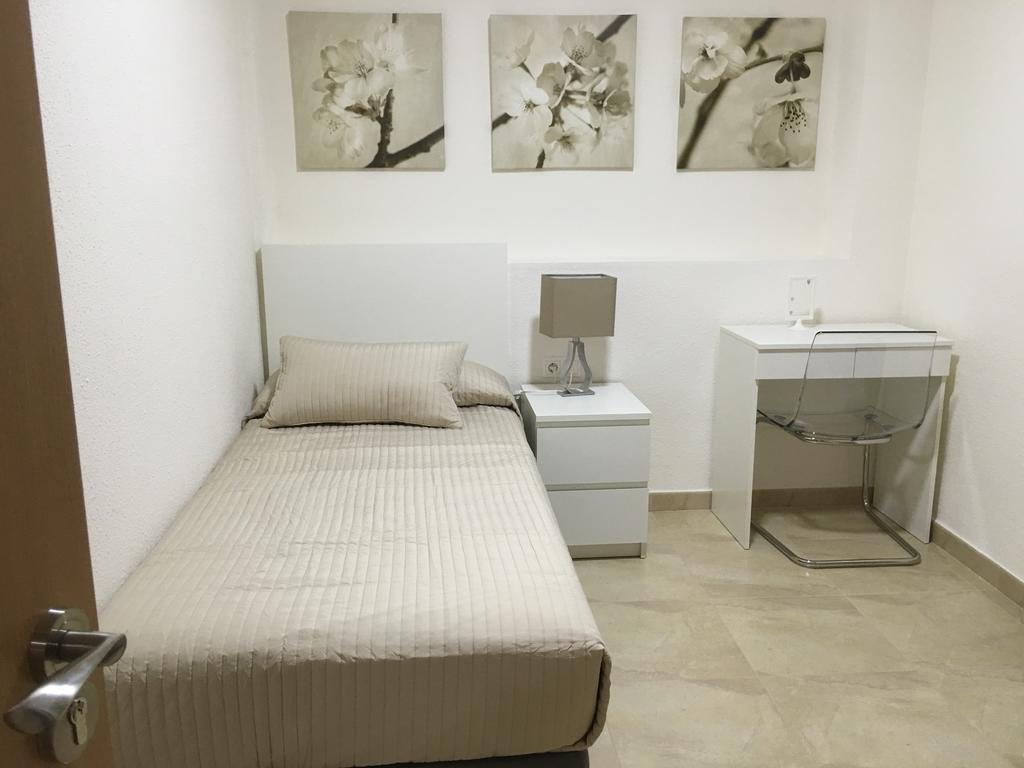 Pension Alemania Alicante Kamer foto